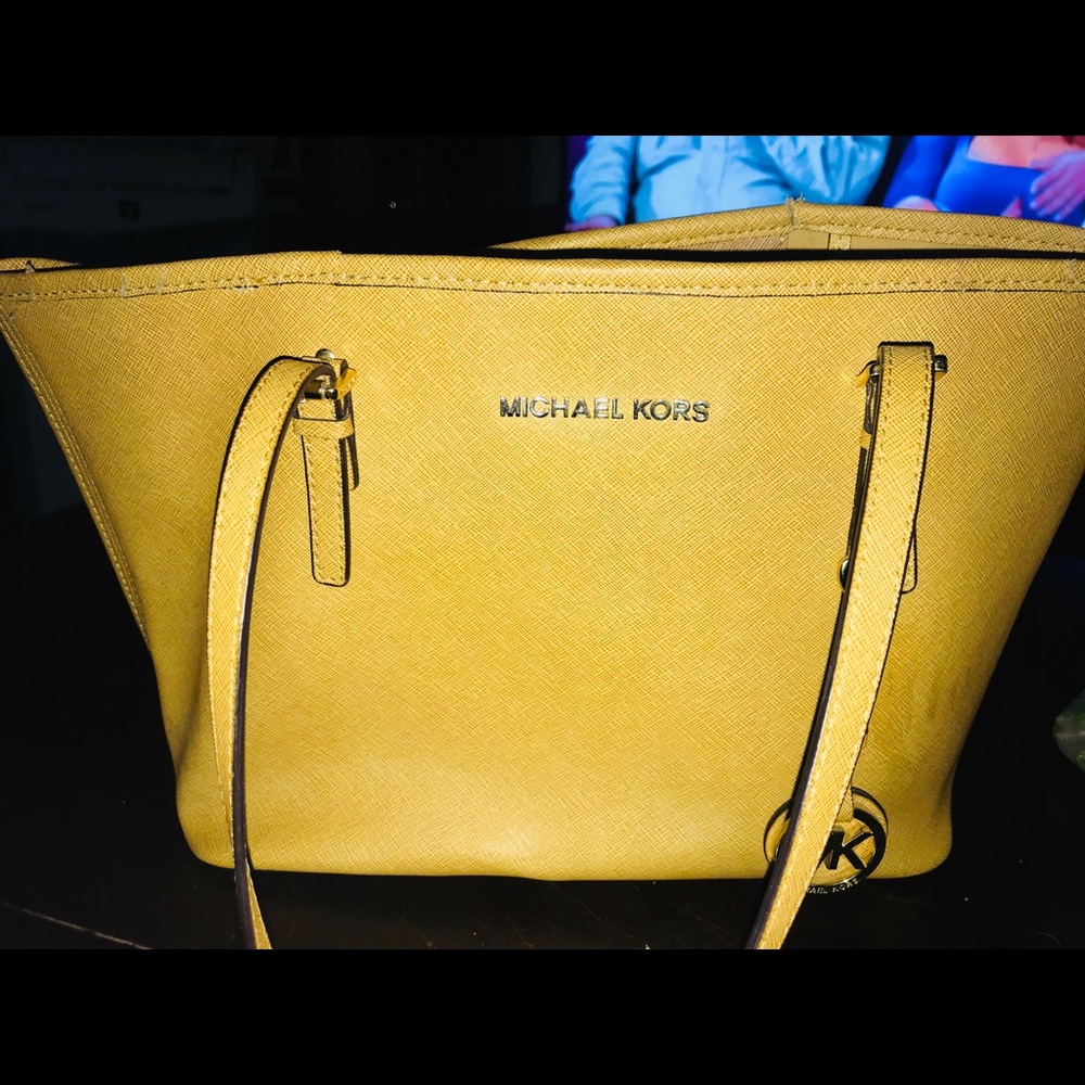 Mk used tote